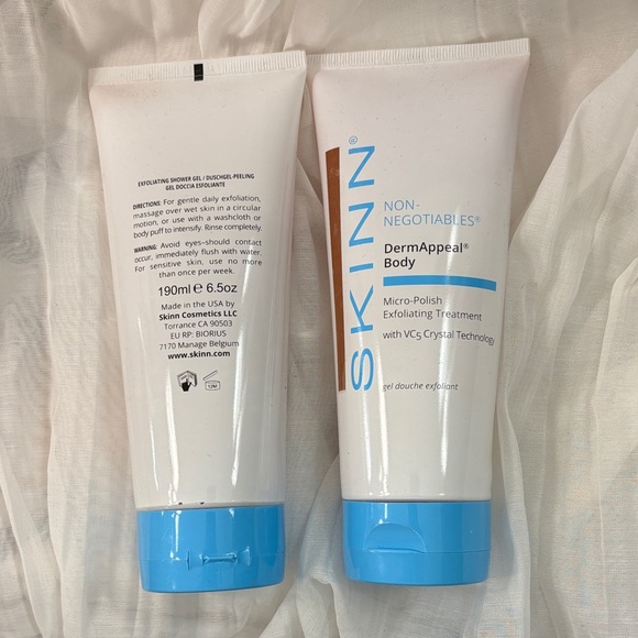 *NEW*SKINN DermAppeal Body Exfoliating Treatment, set of 2
New and sealed - Picture 1 of 2